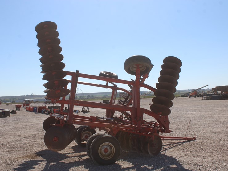 #2049-•-disc-image-6