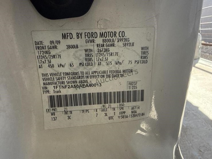 2010-ford-f250-image-15