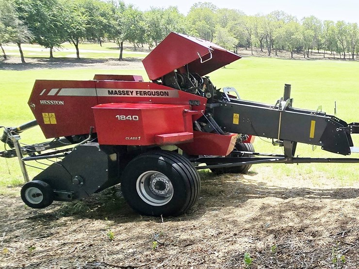 2020-massey-ferguson-1840-image-5