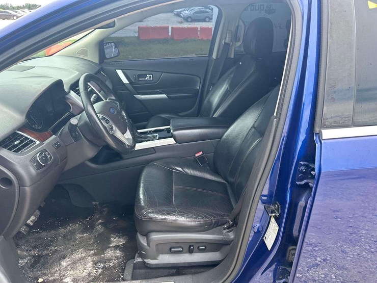 2013-ford-edge-image-14