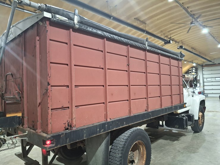 1991-ford-f700-image-11