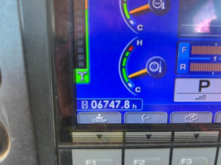 2016-komatsu-d61px-24-image-30