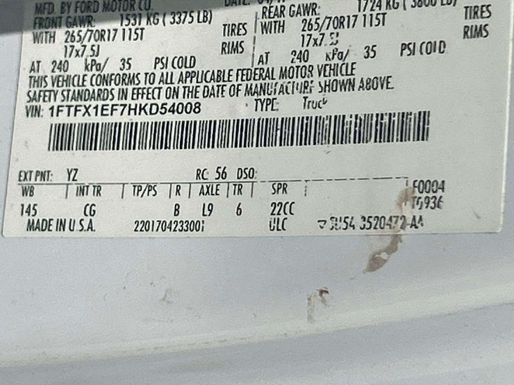 2017-ford-f150-image-5