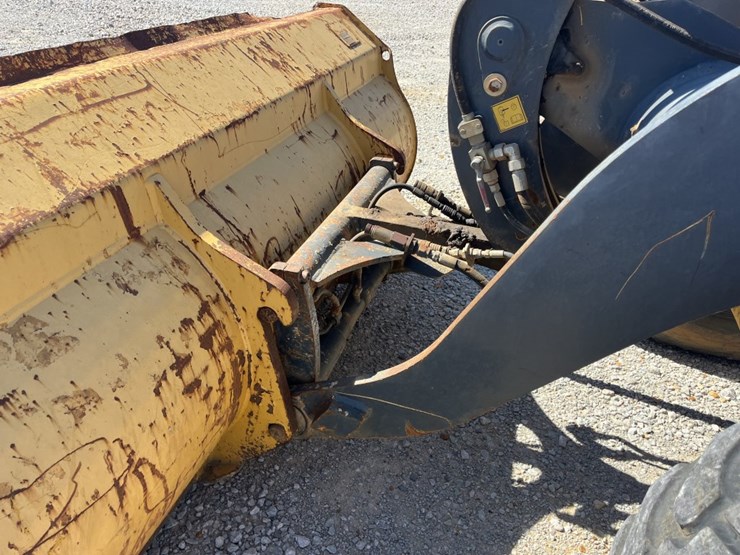 2007-deere-304j-image-13