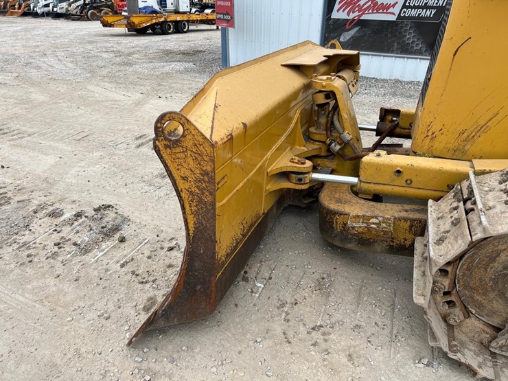 caterpillar-d5n-xl-image-10