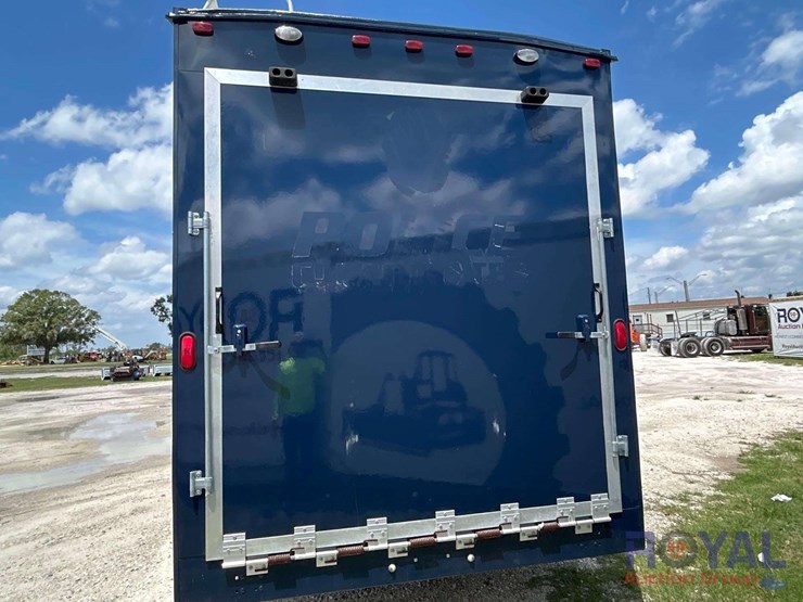 2008-41ft-kz-sportsman-police-bunk-5th-wheel-tri-axle-travel-trailer-image-33