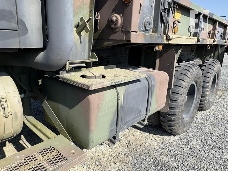 1983-am-general-m923-image-8