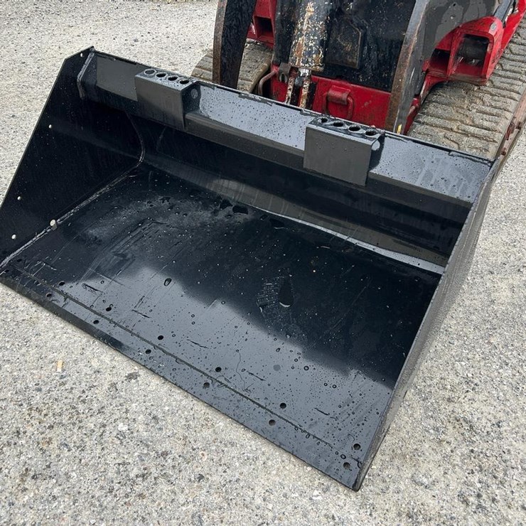 44"  Bucket For Toro Dingo