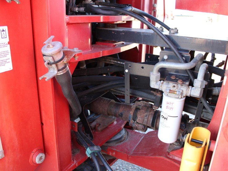 international-4100-image-35