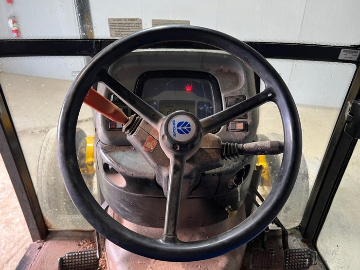 new-holland-tn60da-image-19