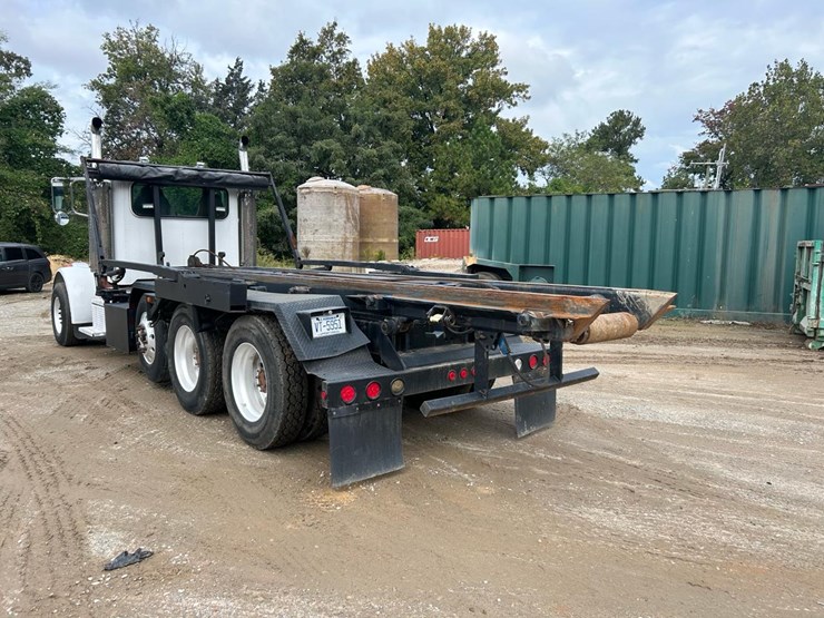 2006-peterbilt-357-image-12