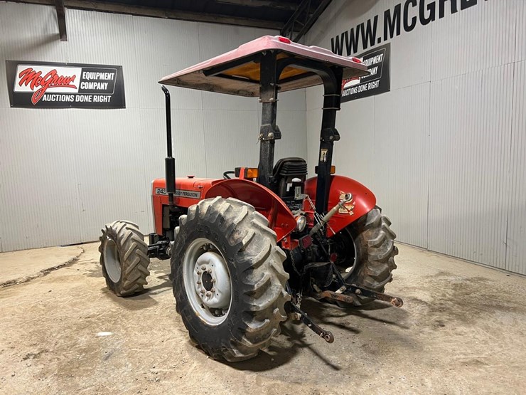 massey-ferguson-243-image-3