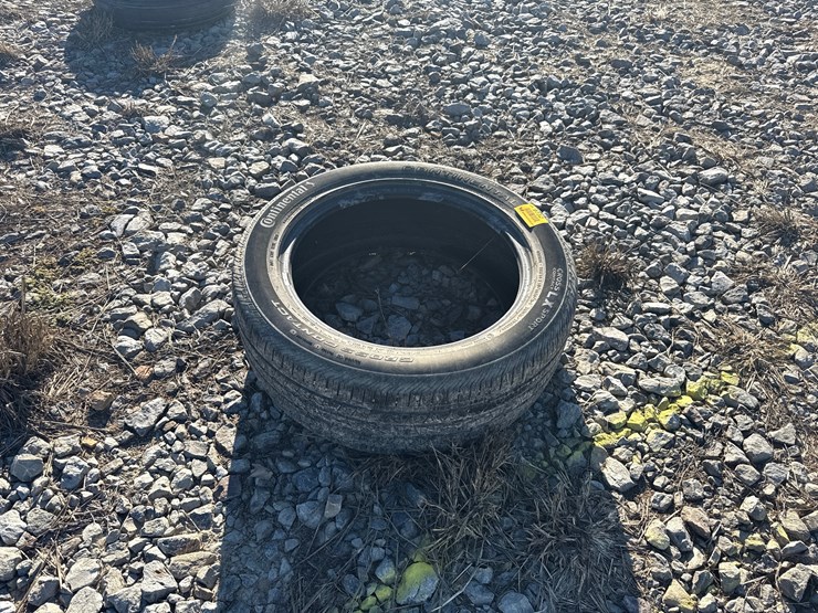 #9732-•-255/50r20-tire-inv#-9732-image-4