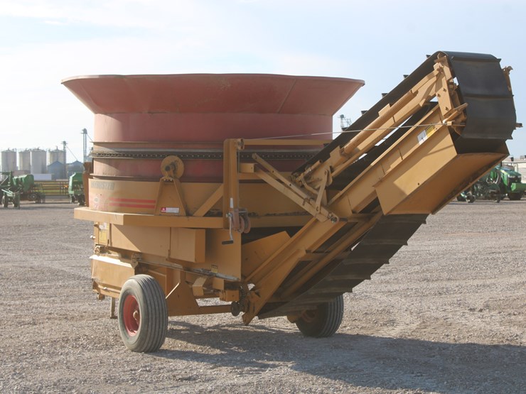 haybuster-h1000-image-6