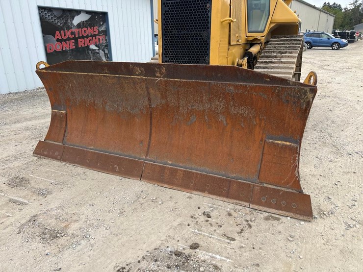 caterpillar-d5n-xl-image-9