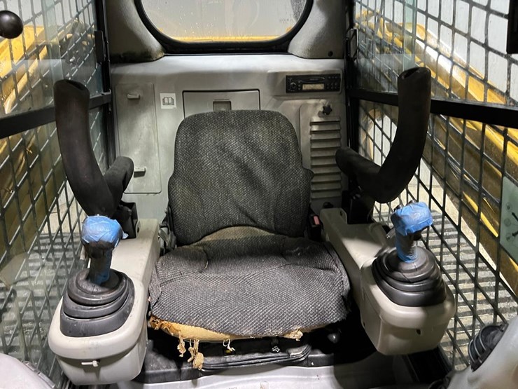 caterpillar-297c-image-21