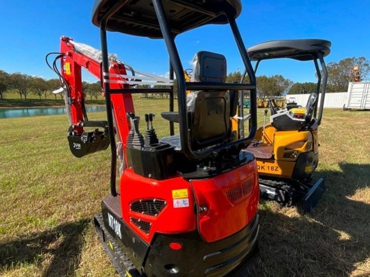 unused-cfg-nt18k-mini-excavator-(kubota-image-11