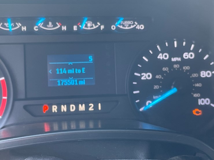 2017-ford-f250-xl-image-40