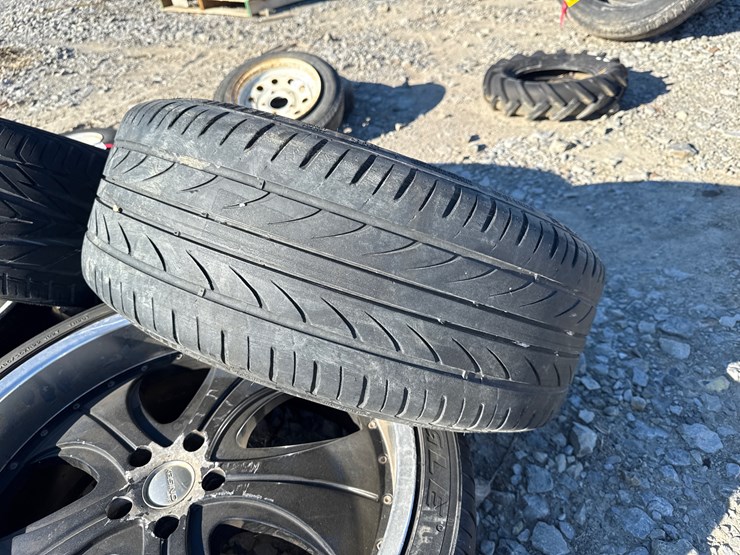 #25212-•-266/35zr22-tire-inv#-25212-image-11