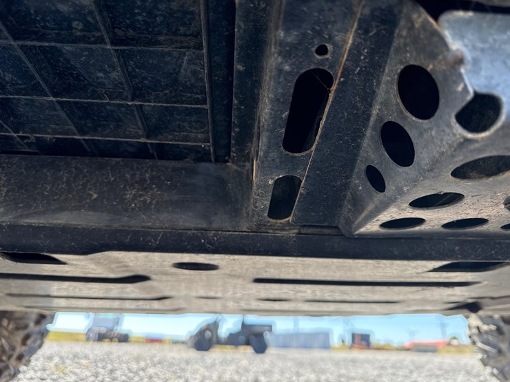 #28016-•-2022-zforce-800ex-utv-vin:-lcelvyz17n6006214-inv#-28016-image-13