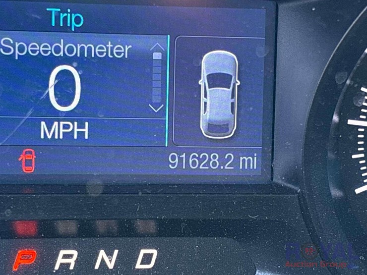 2015-ford-explorer-image-6