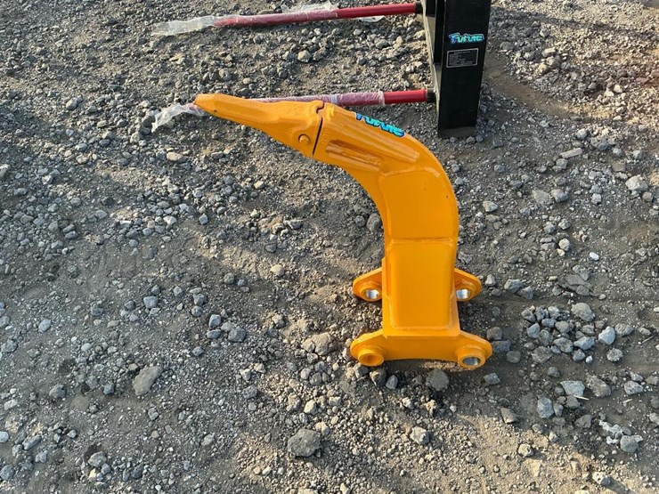 #1679-•-unused-future-excavator-ripper-image-2