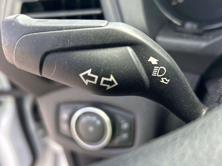 2018-ford-escape-se-image-14