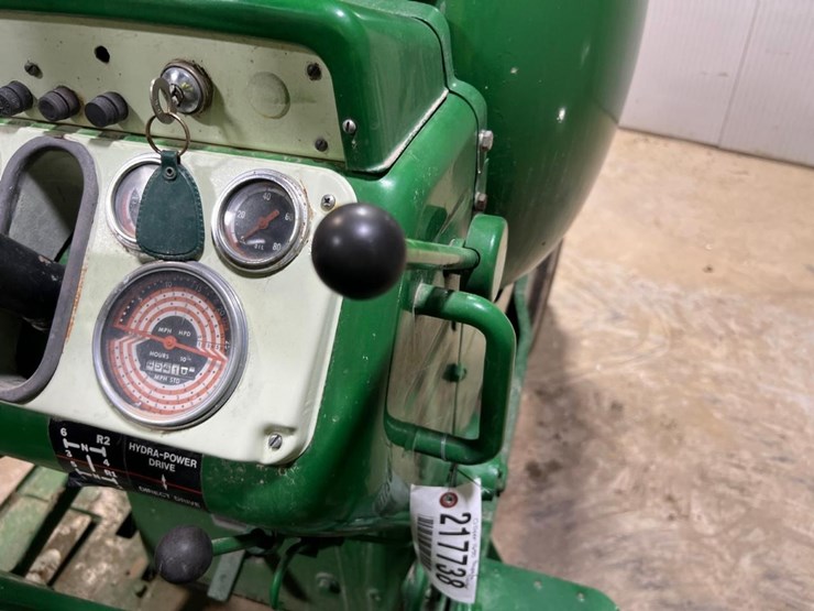 1966-oliver-1650-image-24