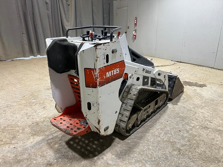 bobcat-mt85-image-5
