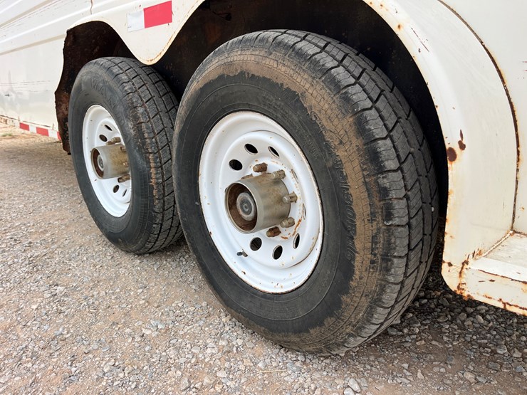 #t8061-•-gn-trailer-image-12