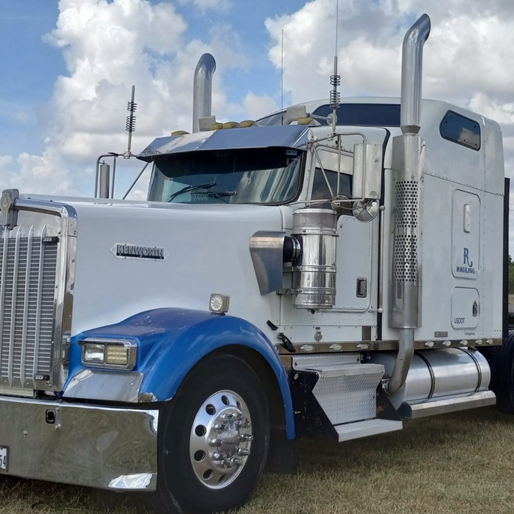 2000 KENWORTH W900L