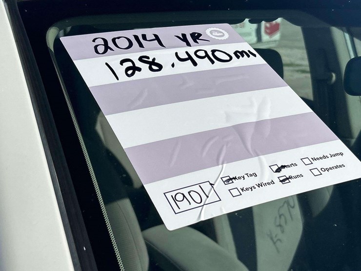 2014-nissan-rogue-image-18