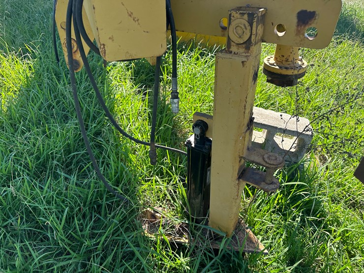 #32236-•-nammoc-levee-squeeze-w/marliss-levee-seeder-image-9