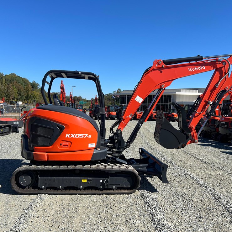 2023 KUBOTA KX057-5