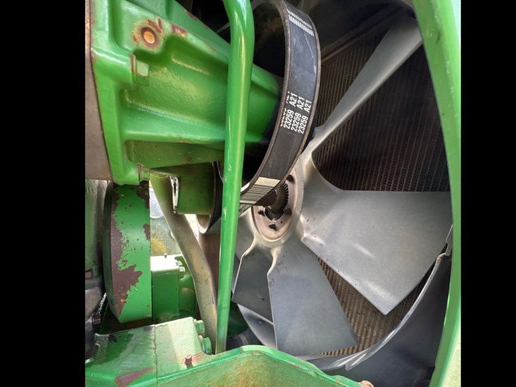 john-deere-8420-image-29