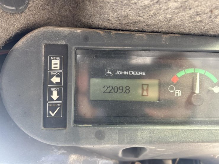 2016-deere-326e-image-44