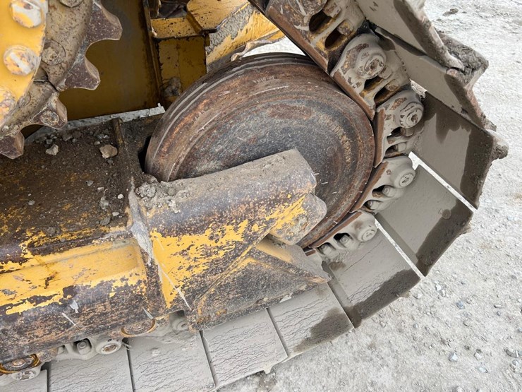 caterpillar-d5n-xl-image-16