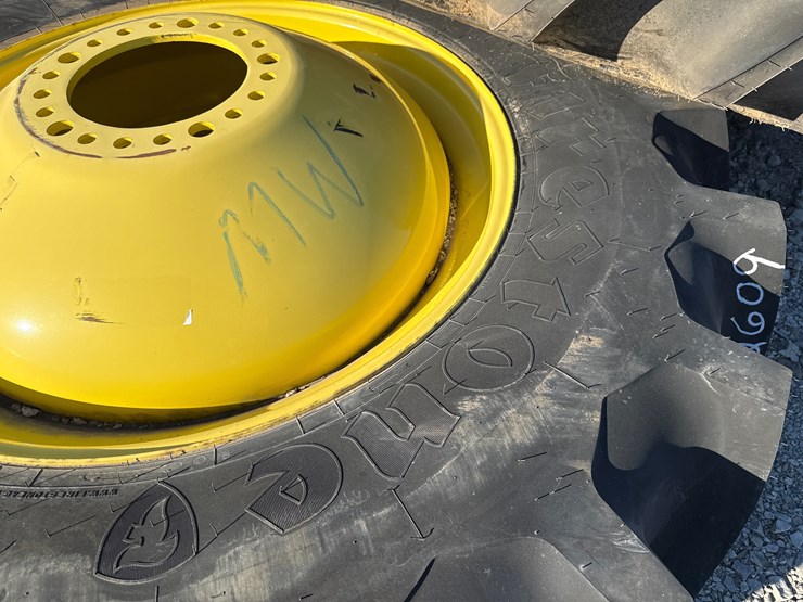 #28363-•-lot-of-(4)-unused-firestone-520/85r42r2-tires-image-9