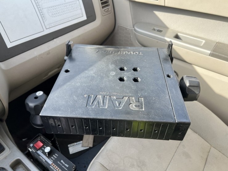 2010-ford-escape-hybrid-image-28