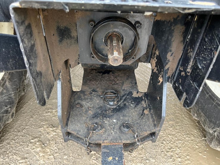 2017-new-holland-t4.75-image-17