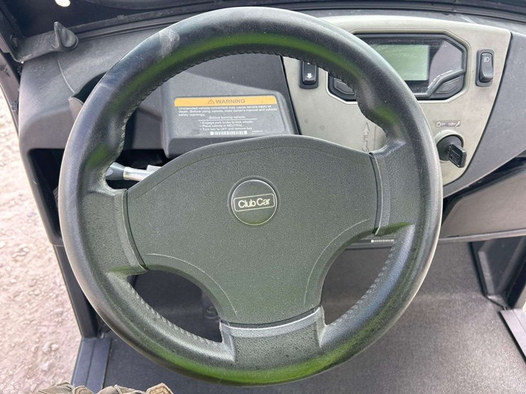 2016-club-car-carryall-710-electric-utility-cart-image-5