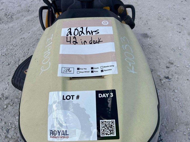 2011-club-cadet-13wx90as056-42in-riding-mower-image-20