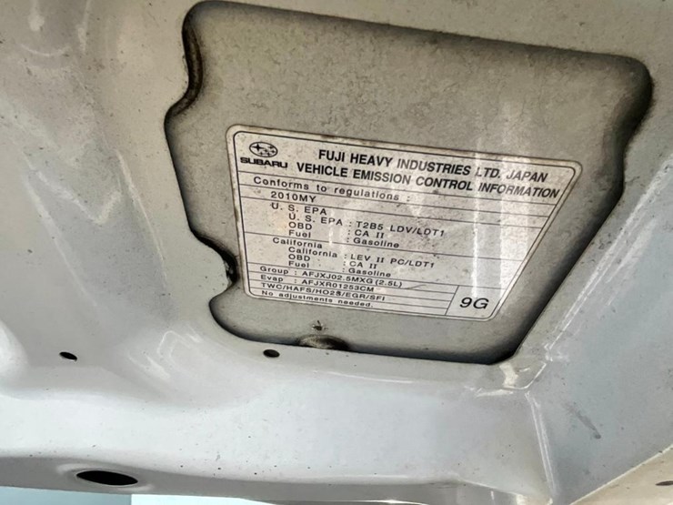 2010-subaru-forester-image-24