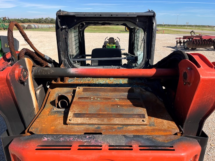 kubota-svl75-2-image-7