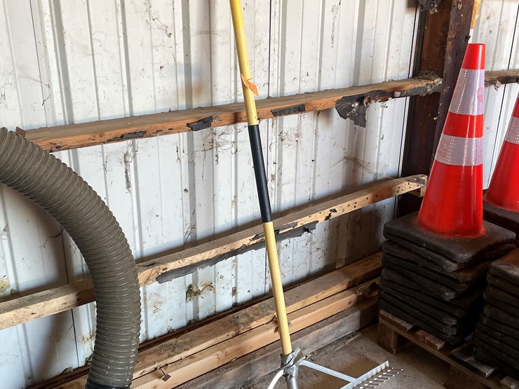 #1059-•-groundwork-construction-rake-image-2