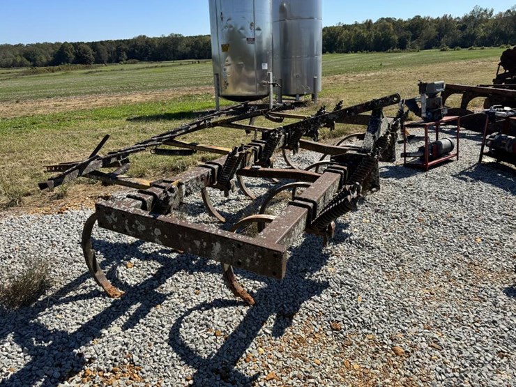 #12476-•-chizzle-plow-image-2