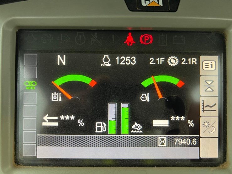 2020-caterpillar-d5k2-lgp-image-27