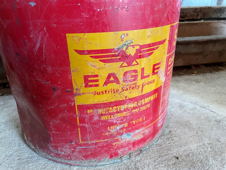 #1072-•-(2)-eagle-steel-gas-cans-image-5