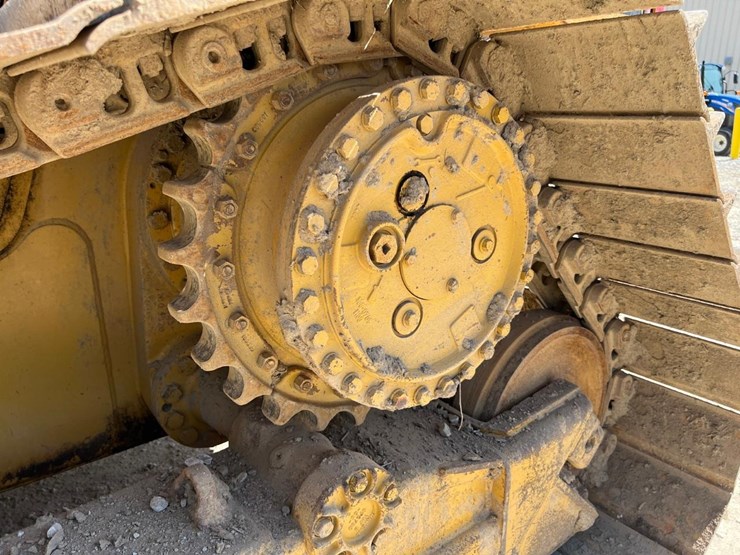 caterpillar-d5n-lgp-image-15