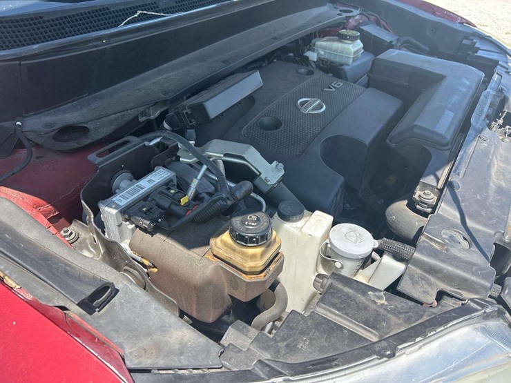 2014-nissan-pathfinder-image-10